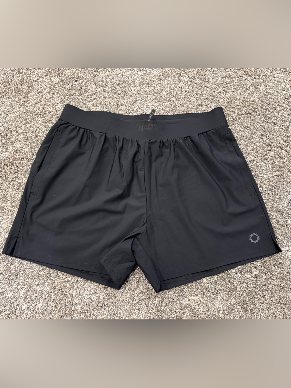 HAUS 5” Performance Shorts Men’s Large Black Athletic Gym Training NWT Condition